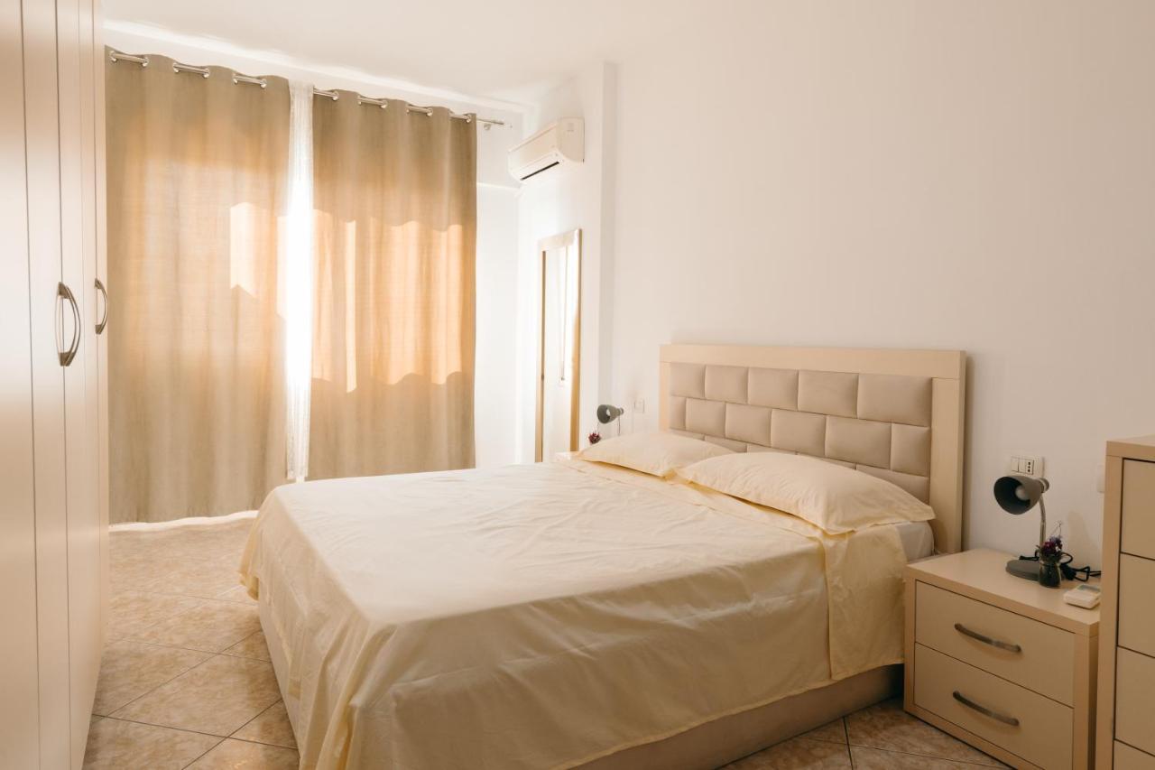 Rs Place 1-Bedroom Apartment Тирана Экстерьер фото